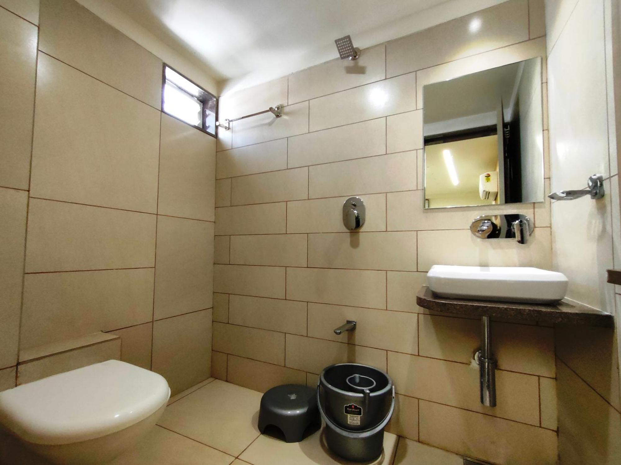 Hotel Kinara アーメダバード エクステリア 写真